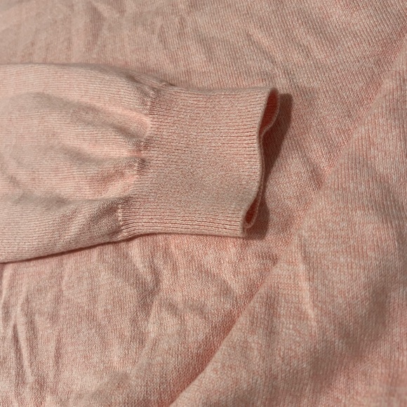 Tommy Hilfiger Men’s Essential Long Sleeve Cotton V-Neck Pullover Sweater - Picture 12 of 13